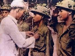 Mẫu chuyện về Bác Hồ: “Chiếc áo ấm”