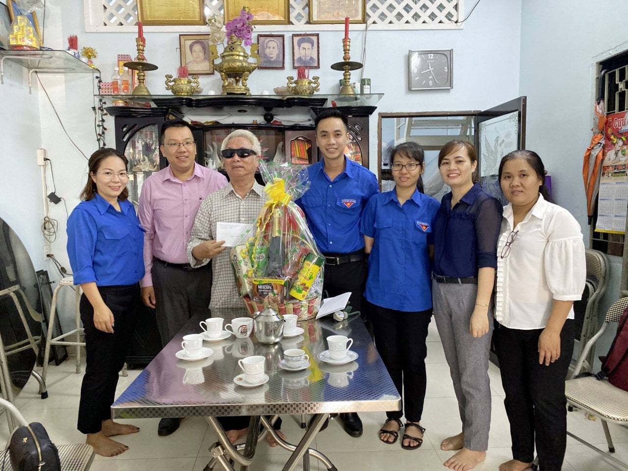 Thực hiện thăm, khám và CSSK Mẹ Việt Nam Anh Hùng, Thương binh nặng, đặc biệt nặng đồng thời chăm lo Tết Nguyên đán Canh Tý năm 2020